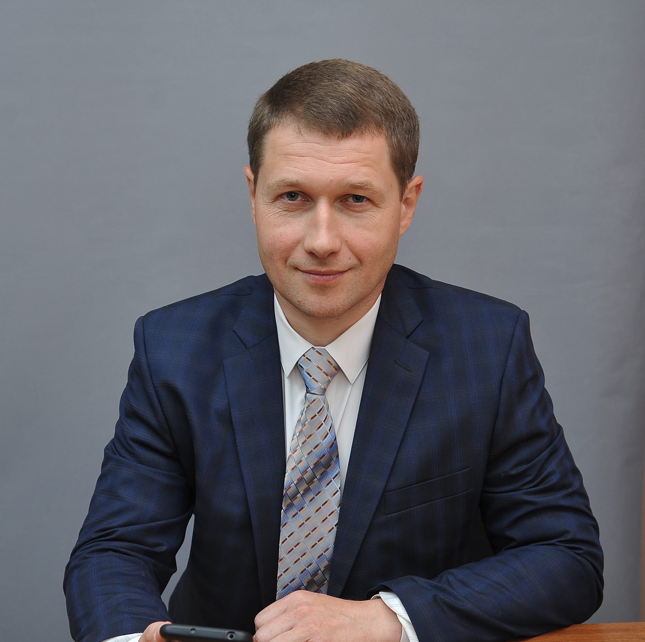Попов Дмитрий Валерьевич